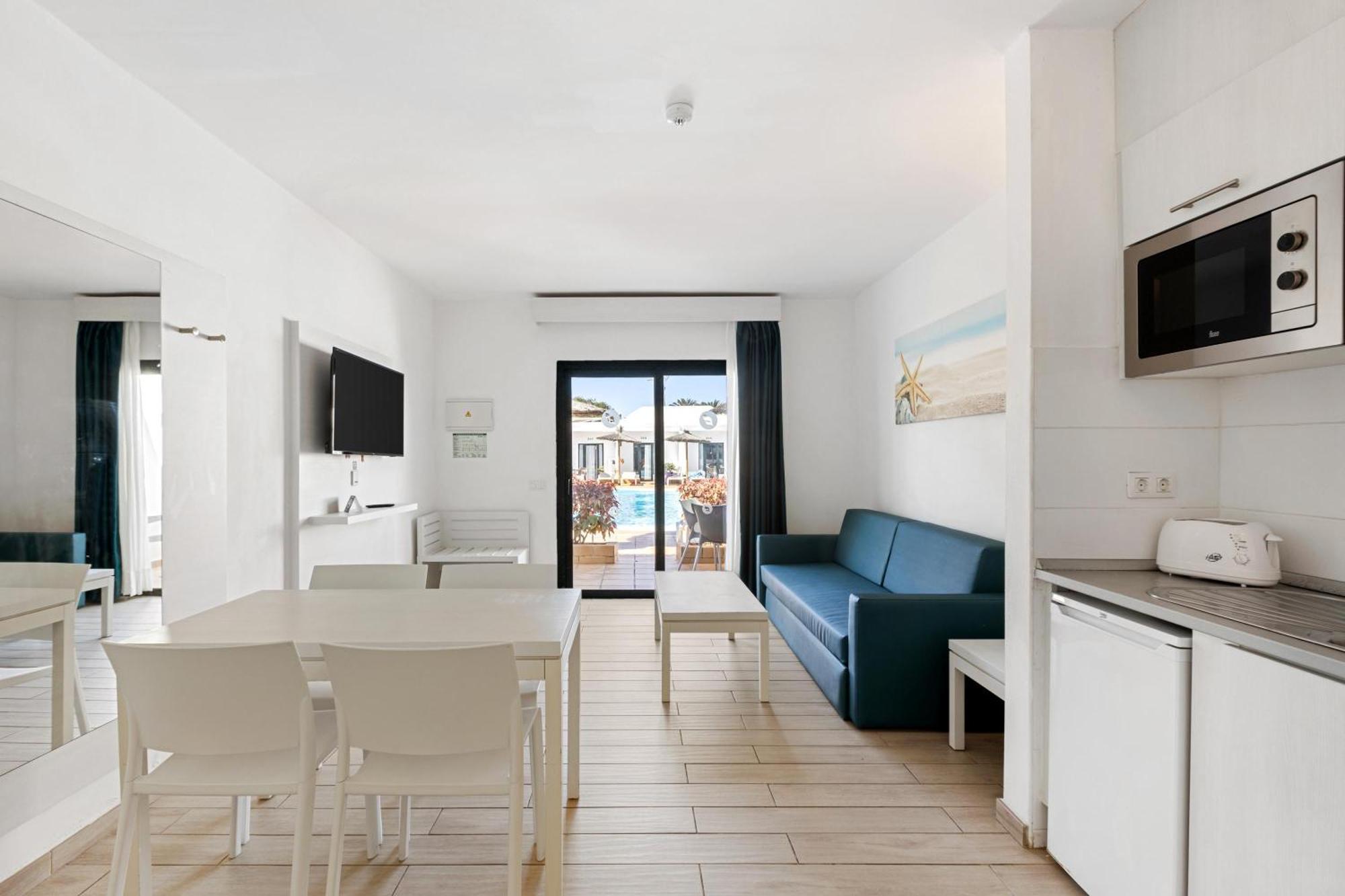 Two-Bedroom Apartment,1771712309:JPEG