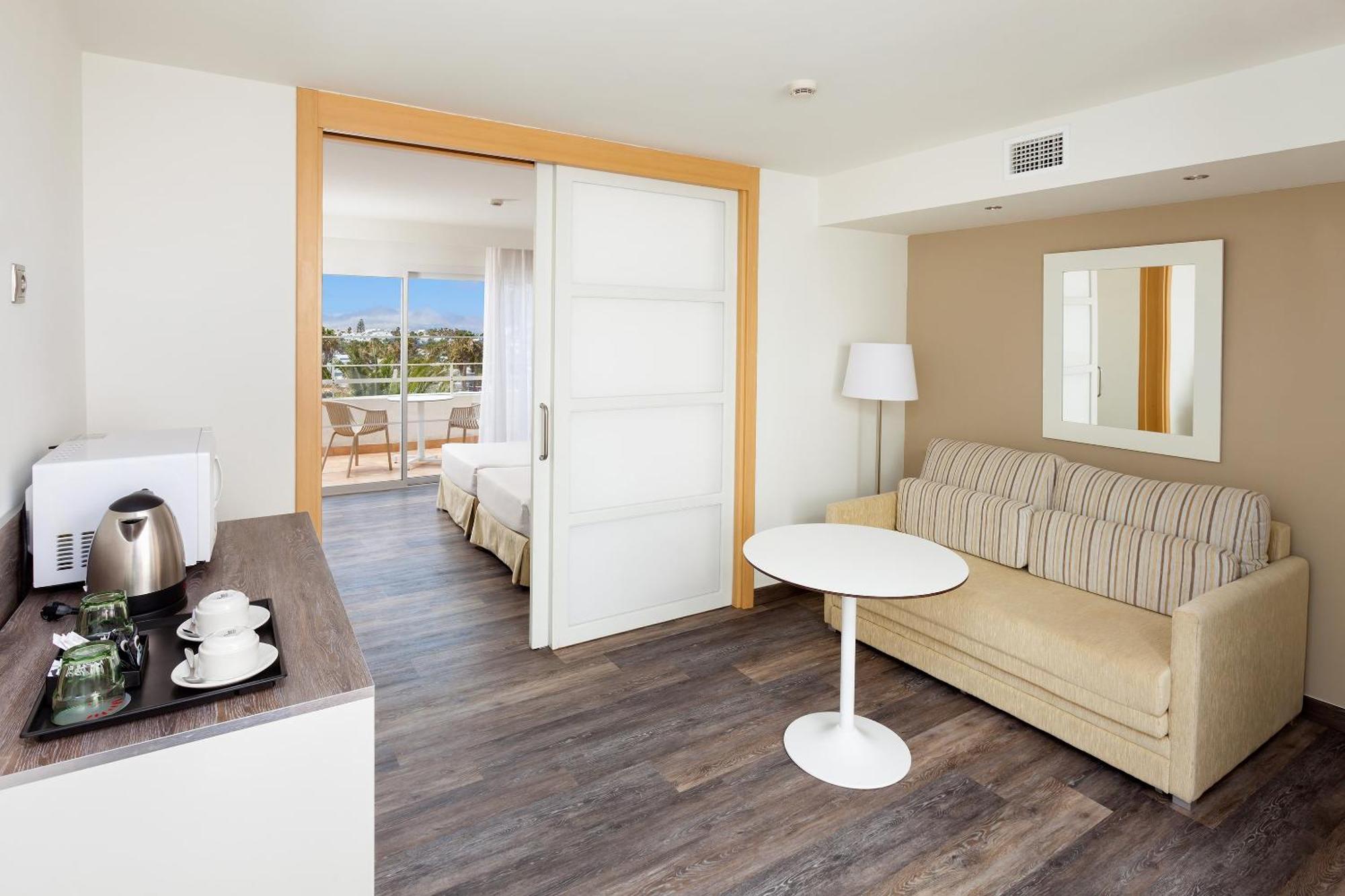 Superior Twin Room,1771725501:JPEG